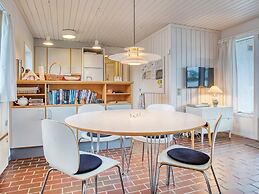 Secluded Beach Retreat in Rodhus-by Traum