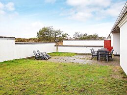 Secluded Beach Retreat in Rodhus-by Traum