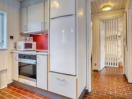 Secluded Beach Retreat in Rodhus-by Traum