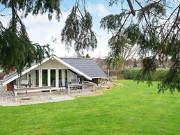 6 Person Holiday Home in Hejls