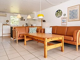 6 Person Holiday Home in Ringkobing