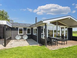 6 Person Holiday Home in Ringkobing