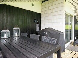 6 Person Holiday Home in Farvang