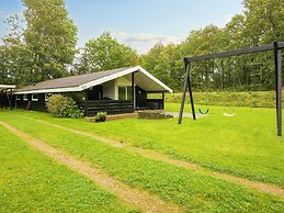 6 Person Holiday Home in Farvang