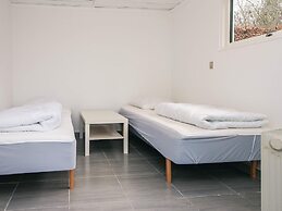 6 Person Holiday Home in Farvang