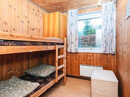 6 Person Holiday Home in Farvang