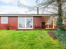 6 Person Holiday Home in Farvang