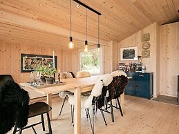 Seaside Serenity in Lyngsay-by Traum