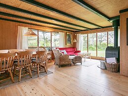 Seaside Holiday Home with Terrace near Limfjord