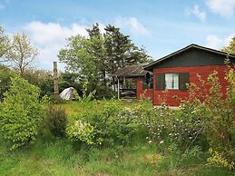 Seaside Holiday Home with Terrace near Limfjord