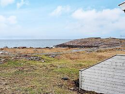 8 Person Holiday Home in Sætervik