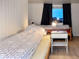 8 Person Holiday Home in Sætervik