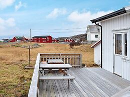 8 Person Holiday Home in Sætervik