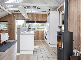 Spacious Retreat in Skovmose-by Traum