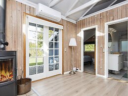 Spacious Retreat in Skovmose-by Traum