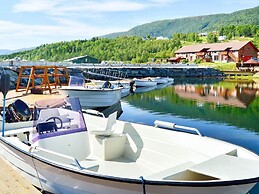 6 Person Holiday Home in Eidsvag