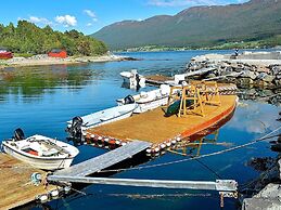 6 Person Holiday Home in Eidsvag