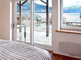 6 Person Holiday Home in Eidsvag