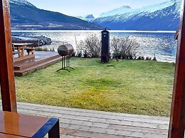 6 Person Holiday Home in Eidsvag