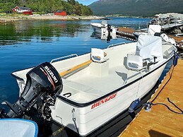 6 Person Holiday Home in Eidsvag