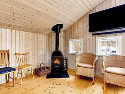 10 Person Holiday Home in Vaeggerlose