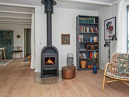 6 Person Holiday Home in Børkop