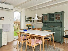 6 Person Holiday Home in Børkop