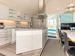 10 Person Holiday Home in Lokken