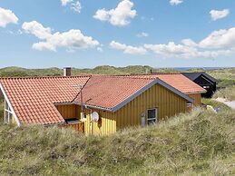 10 Person Holiday Home in Lokken