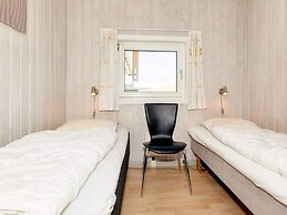 10 Person Holiday Home in Lokken