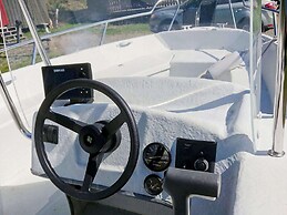 8 Person Holiday Home in Revsnes