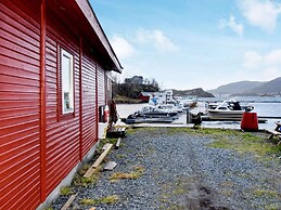 8 Person Holiday Home in Revsnes