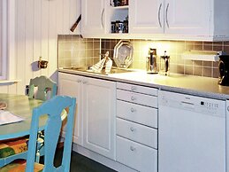 6 Person Holiday Home in Olderdalen