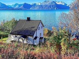 6 Person Holiday Home in Olderdalen