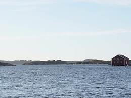 4 Star Holiday Home in Stromstad