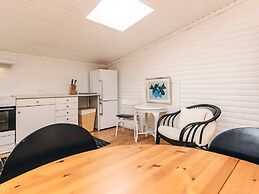6 Person Holiday Home in Follenslev