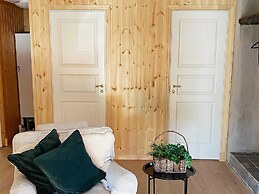 Lakeview Cottage Retreat-by Traum