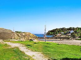 Seaside Charm in Hoviksnas-by Traum