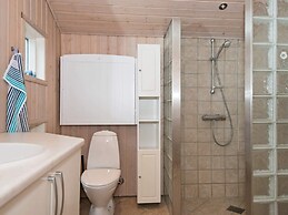 Bright Cottage Retreat in Silkeborg-by Traum