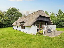 6 Person Holiday Home in Ulfborg