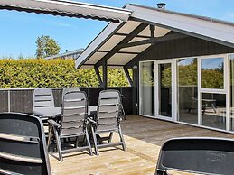 Tranquil Oasis Near Golf Course-by Traum