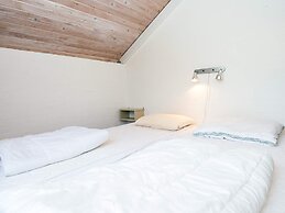 4 Person Holiday Home in Hemmet