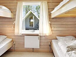 Cozy Log Cabin Retreat-by Traum