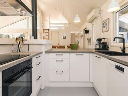 12 Person Holiday Home in Vaeggerlose