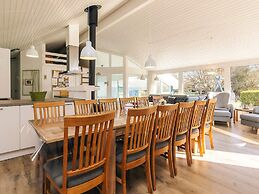 12 Person Holiday Home in Vaeggerlose