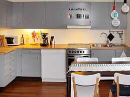 10 Person Holiday Home in Lyngseidet