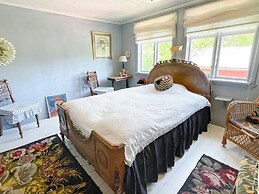 Charming Villa Retreat-by Traum