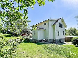 Charming Villa Retreat-by Traum