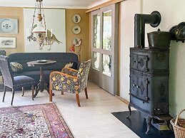 Charming Villa Retreat-by Traum