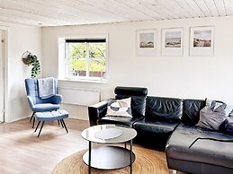 6 Person Holiday Home in Esbjerg V